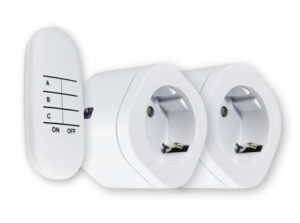 COMMEL Távkapcsolós dugalj szett, (2x2P+F) 30m, 13A 3000W, 230V;  (cikksz.: 265-116)