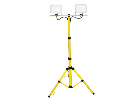 COMMEL LED reflektor, tel. állv., 2x50W, 6500K, IP44, 2x5400lm,H05RN-F 3G1/2,5 m(cikksz.: 308-553