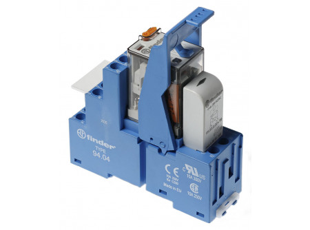 Finder 583490240050 - Csatoló relé, 4 váltóé, 7A