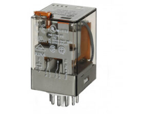 Finder 601382300040 - Ipari relé, 3 váltóé, 10A