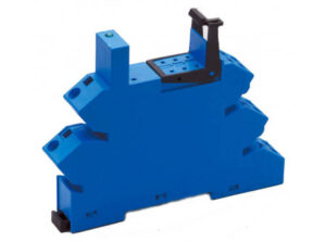 Finder 93517024 - Foglalat