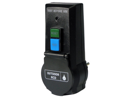 GAO 0645H - Fi relé csatlakozóaljzat formában teszt gombbal, 30mA,230V~ 50Hz max.: 3680W IP44,Feh