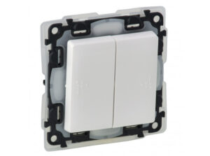 Legrand 752155 - Valena Life csillárkapcsoló IP44 fehér