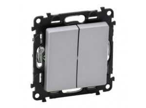 Legrand 752305 - Valena Life csillárkapcsoló 10 AX alumínium