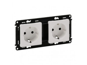 Legrand 753122 - Valena Life 2x2P+F sínezett csatlakozóaljzat gyermekvédelemmel, rugós vezetékbek