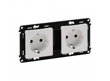 Legrand 753122 - Valena Life 2x2P+F sínezett csatlakozóaljzat gyermekvédelemmel, rugós vezetékbek