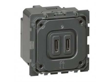 Legrand 753307 - Valena Life Töltőaljzat Kettős USB C-típusú csatlakozóval, 5V–3A–15W, Túlfesz-vé