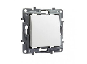 Legrand 764522 - Niloé egypólusú nyomó fényjelzős, fehér