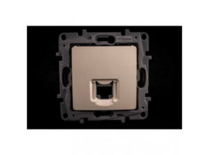 Legrand 764673 - Niloé RJ45 Cat.6 UTP csatlakozóaljzat, bézs