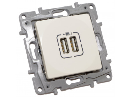 Legrand 764694 - Niloé kettős USB töltőaljzat, bézs