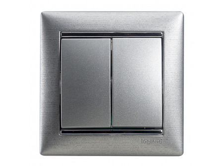 Legrand 770105 - Valena csillárkapcsoló alumínium