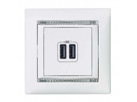 Legrand 770470 - Valena 2xUSB töltő aljzat, 1500 mA, fehér
