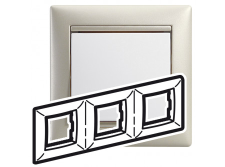 Legrand 770473 - Valena keret hármas, vízszintes, kagylóhéj