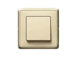 Legrand 773911 - Cariva egypólusú nyomó kerettel bézs