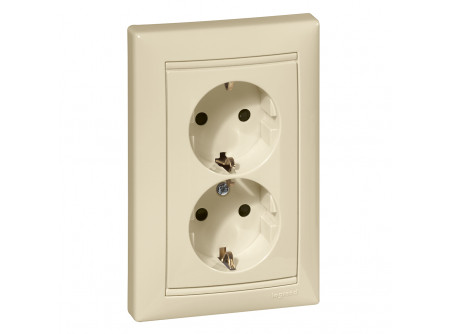 Legrand 774371 - Valena 2x2P+F csatlakozóaljzat gyv elefántcsont