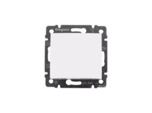Legrand 774403 - Valena hárompólusú kapcsoló fehér