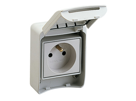 Schneider 81140 - PK beépítő aljzat 10 16A IP65 STD NF 2PT 2