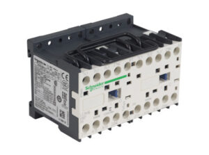 Schneider LC2K0601B7 - Irányváltó mágneskapcsoló 6A, 1 nyitó, AC, 50/60 Hz