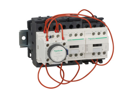 Schneider LC3D32AP7 - 25kW (400V), csillag-delta indító mechanikus retesszel, szerelőlapon