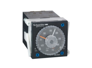 Schneider RE48ACV12MW - RE48 aszimmetrikus ütemező időrelé, 2 CO, 5A, 24-240V AC/DC 11 tűs